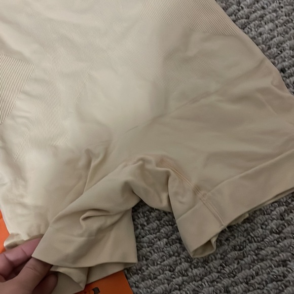 Shapewear Shorts - Picture 10 of 16